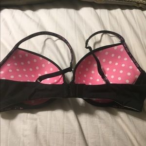 PINK Victoria's Secret Intimates & Sleepwear - Victoria secret push up bra size 36C PINK Victoria's Secret Intimates & Sleepwear - Victoria secret push up bra size 36C